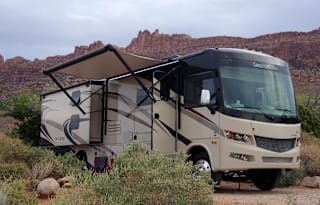 2018 Forest River 36B5 Bunkhouse withTwo Bathrooms