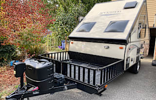 15 Forest River Rockwood  A122 with 5x7 toy hauler
