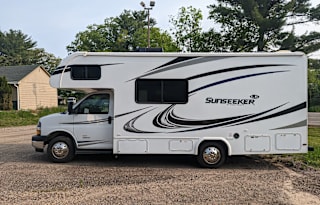 2020 Forest River RV Sunseeker LE 2350SLE Chevy