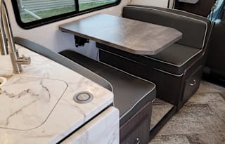 2020 Forest River RV Sunseeker 3270S Ford