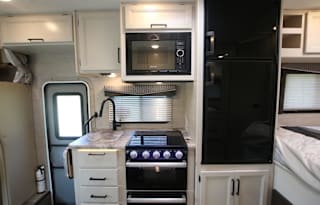 2022 Thor Motor Coach Chateau 22E-4504