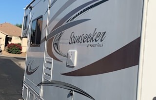 2016 Forest River RV Sunseeker 2500TS Ford
