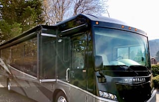 2014 Winnebago Forza 38R