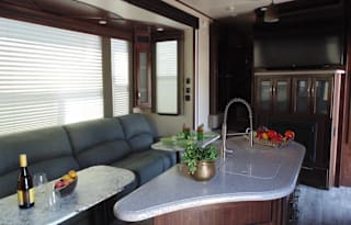 The Adventure Den – Spacious Toy Hauler