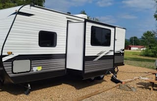 Come stay in our 2022 Jayco Travel Trailer!