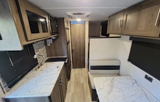 2021 Coachmen RV Clipper Ultra-Lite 17BH