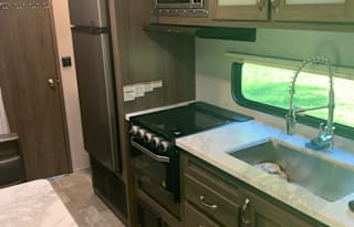 The Adventure Haven - Easy to Use Trailer