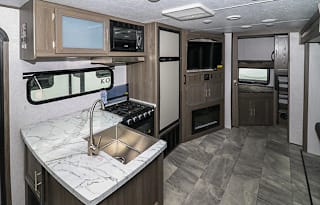 2021 Kodiak bunkhouse,  -- delivery only