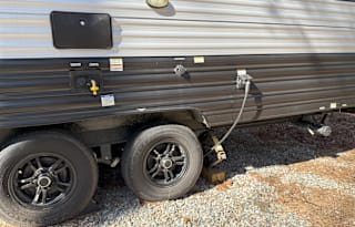 Modern Myrtle, 2022 Cherokee Grey Wolf 24JS