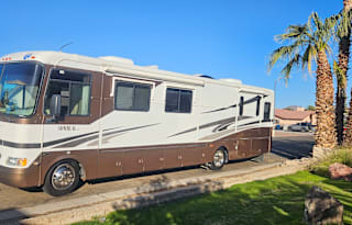 Experience Luxury Rent Our Holiday Rambler Admiral