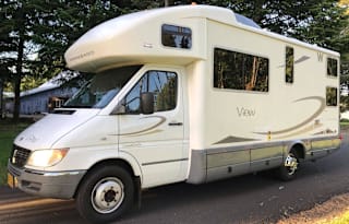 2007 Winnebago View 24D