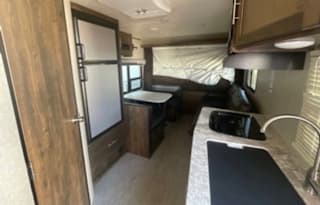2019 Dutchmen RV Coleman Light LX 1601EXP