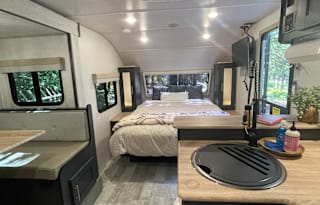 New Rpod with solar and bunks at a great price!