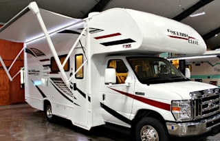2020 Thor Motor Coach Freedom Elite E350