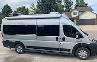 2021 Thor Motor Coach Sequence 20A