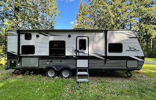 Jayco 26F Sleeps 8