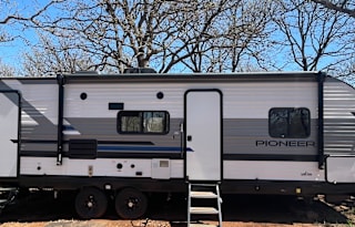 Full Family Fun Camper Rental