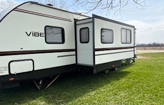 Dragonfly Camper Rental
