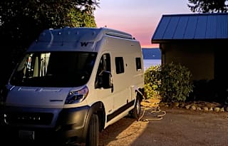 2021 Winnebago Solis 59PX