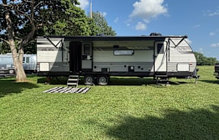 Unplug, unwind. Furnished 3bd, 2bath + bunks