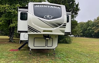 2022 Keystone RV Montana 3761FL