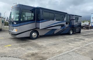 2005 Mandalay Luxury Division Mandalay Class A 43A
