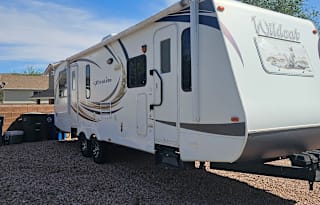 2012 Forest River RV Wildcat extraLite 27RLS