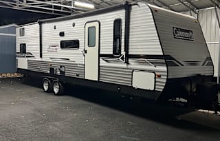 2022 Dutchmen RV Coleman Lantern Series 295QB