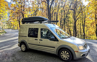 ♫ DOLLY ♫ Ford Transit Connect Camper Van