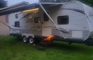 MoJo's 2012 Jayco Jay Flight Sleeps 6-7