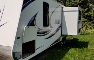 2015 Lance Lance Travel Trailers 2285