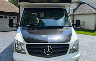 B & L's Adventure-Mobile!  Travel in STYLE!