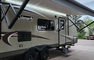 2018 Family Friendly Coleman  - Hook up and go!