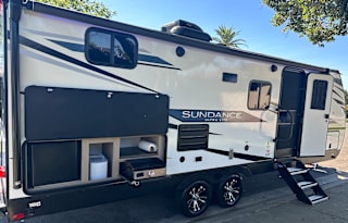 2021 Heartland Sundance Ultra Lite 241 BH