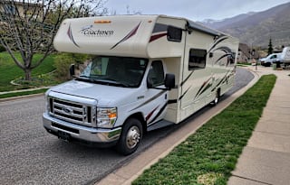 2018 Coachmen RV Freelander 31BH Ford 450