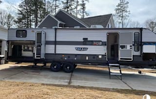 2021 Forest River RV Salem 32BHDS
