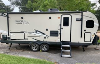 Couples Escape w/ Outdoor Kitchen
