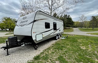 (Unit 22) Light Jayco Trailer w/ outside kitchen