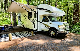 "Sully" the Jayco Redhawk
