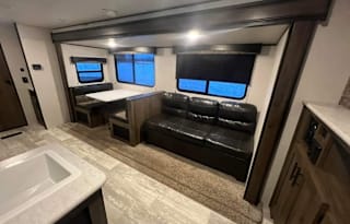 2021 Prime Time RV Avenger 26DBSLE
