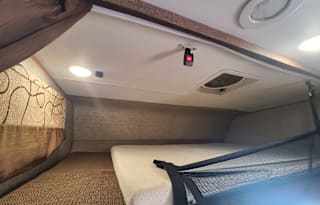 2018 Coachmen RV Leprechaun 310BH Ford 450