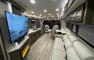 2022 Fleetwood RV Frontier Frontier 36SS