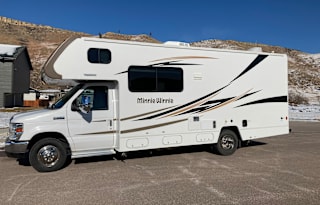 2016 Winnebago Minnie Winnie 25B