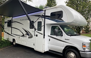 “VROOMY”  Is Ready For Your Family Get Away!!!