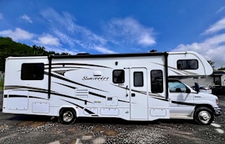2017 Forest River RV Sunseeker 31S