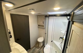 2023 Keystone RV Montana High Country 335BH