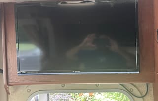 2014 Thor Motor Coach Axis 24 1