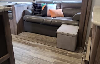 2020 CrossRoads RV Zinger Lite ZR270BH