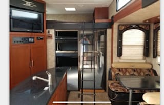 Great Toy hauler 5th wheel for the entire family!