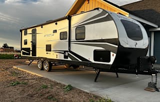 2022 Venture RV Stratus Ultra-Lite